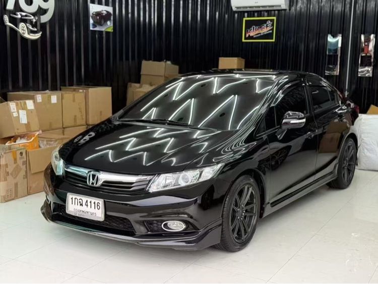 รถ Honda Civic 1.8 E i-VTEC สี ดำ