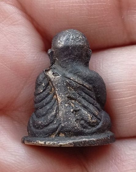 หลวงพ่อเงินพิมพ์นิยม รูปที่ 18