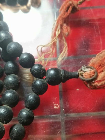 สร้อยประคำ เนืัอไม้ และเนื้อผง เก่าไม่ทราบที่ เปิดครับ รูปที่ 3