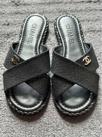 รองเท้าแตะchanel