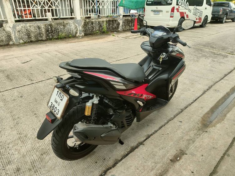 🛵ยังไงก็ขาย AEROX155 ปี 61 เครื่องดี สีสวย สตาร์ทมือ เล่มชุดโอนครบ+เปลี่ยนถ่ายน้ำมันเครื่องฟรี ส่งฟรี30 ก.ม รูปที่ 6