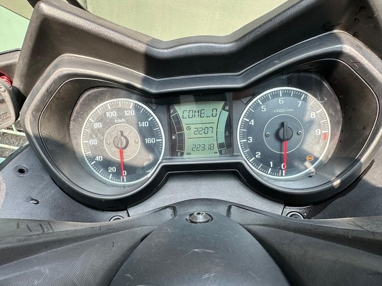 🔥 Yamaha XMAX 300 – 2020 – 22,000 KM – Excellent Condition รูปที่ 2