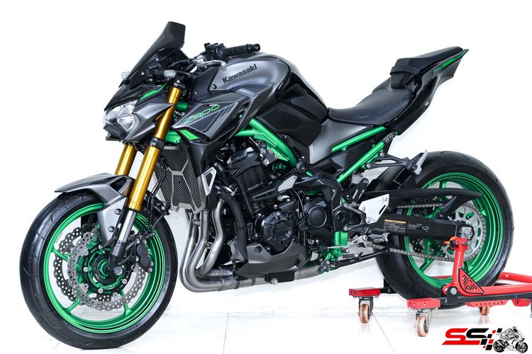 KAWASAKI Z900 SE จอสี ปี2025 วิ่งน้อย 8,000 km ไมล์แท้ มือเดียว ท่อ PR2 EXHAUST SYSTEM รถสวยมากสภาพป้ายแดง รูปที่ 3