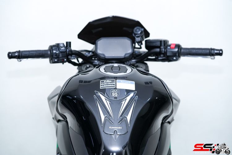 KAWASAKI Z900 SE จอสี ปี2025 วิ่งน้อย 8,000 km ไมล์แท้ มือเดียว ท่อ PR2 EXHAUST SYSTEM รถสวยมากสภาพป้ายแดง รูปที่ 12