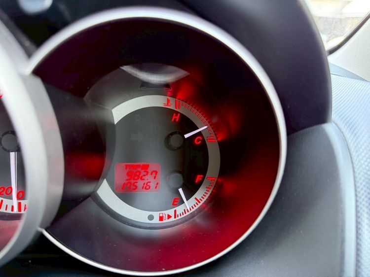 Mazda Mazda3 2009 2.0 R Sport Sedan เบนซิน ไม่ติดแก๊ส เกียร์อัตโนมัติ ขาว รูปที่ 3