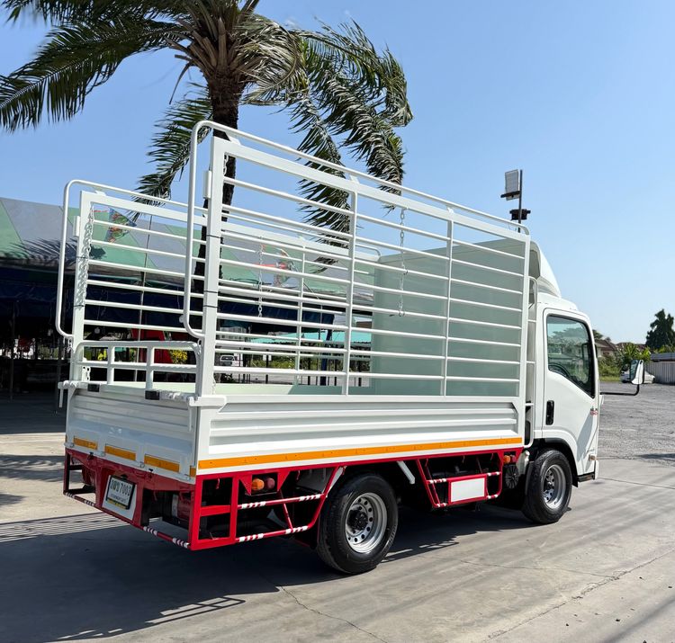 รถ ISUZU NLR 130 แรง ปี 2563  รถห้างแท้  (4 ล้อไม่ติดเวลา) กะบะคอกสูง ยาว 3.30 กว้าง 1.90 ม. มือเดียว รถสวยมาก รูปที่ 16