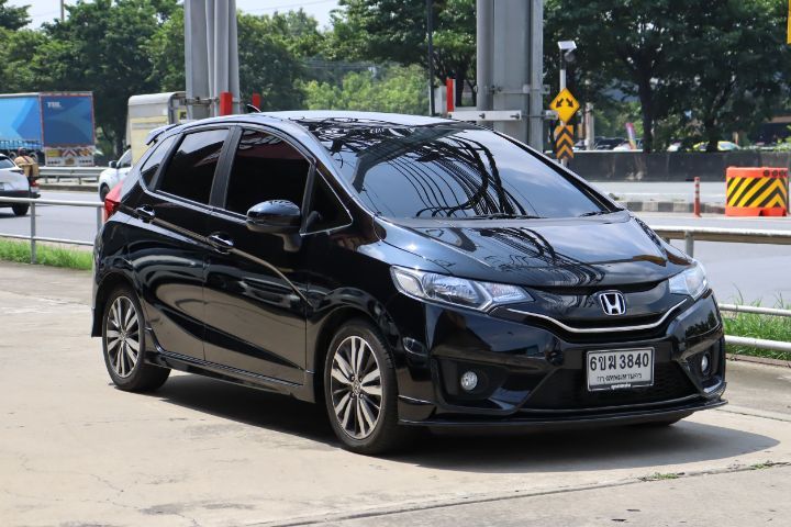 Honda Jazz 2016 1.5 SV Sedan เบนซิน เกียร์อัตโนมัติ ดำ รูปที่ 4