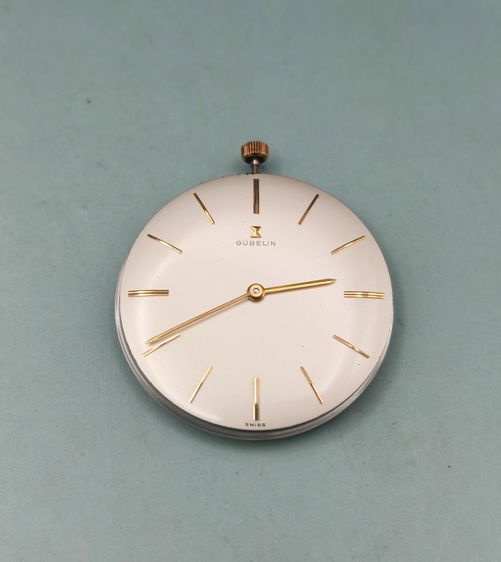 เครื่องนาฬิกา GUBILIN
