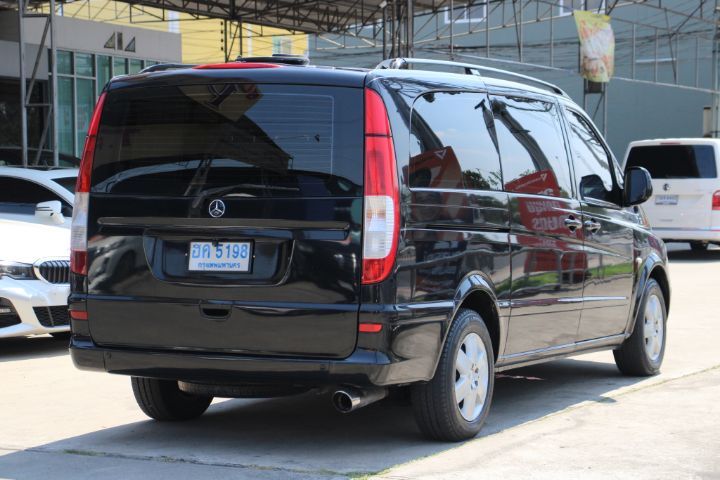Mercedes-Benz V-Class 2006 Vito Van ดีเซล เกียร์อัตโนมัติ ดำ รูปที่ 4