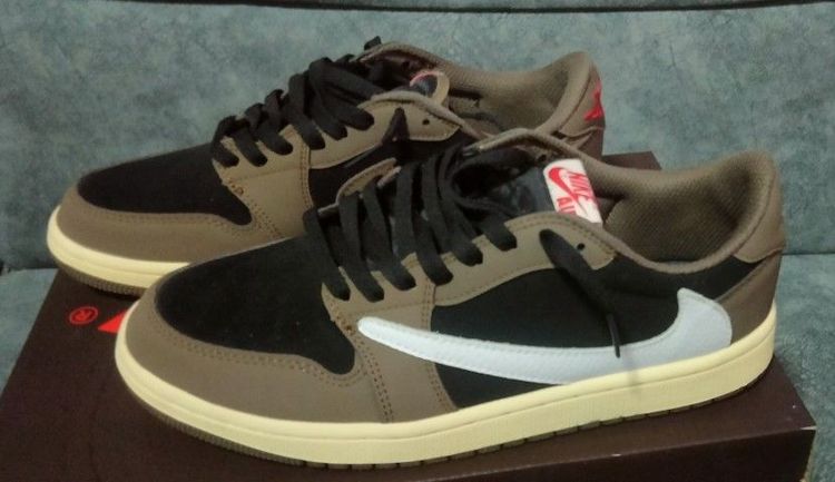 รองเท้า Nike รูปที่ 2