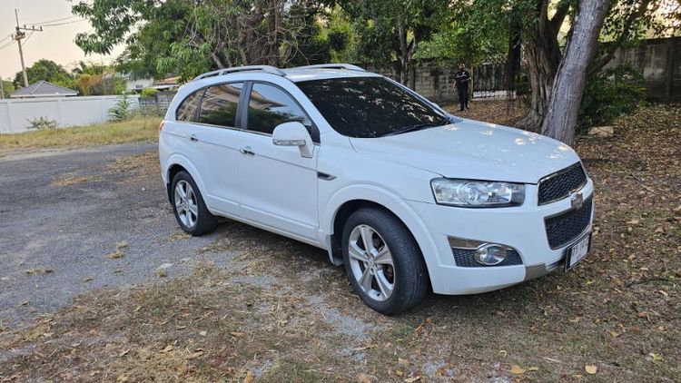 Chevrolet Captiva 2014 2.4 LTZ Utility-car ดีเซล เกียร์อัตโนมัติ ขาว รูปที่ 3