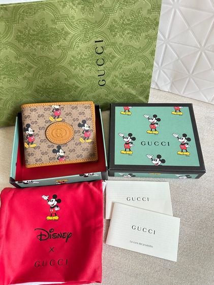 ไม่ระบุ น้ำตาล อื่นๆ อื่นๆ Gucci wallet 8 card Mickey Mouse. Collection  