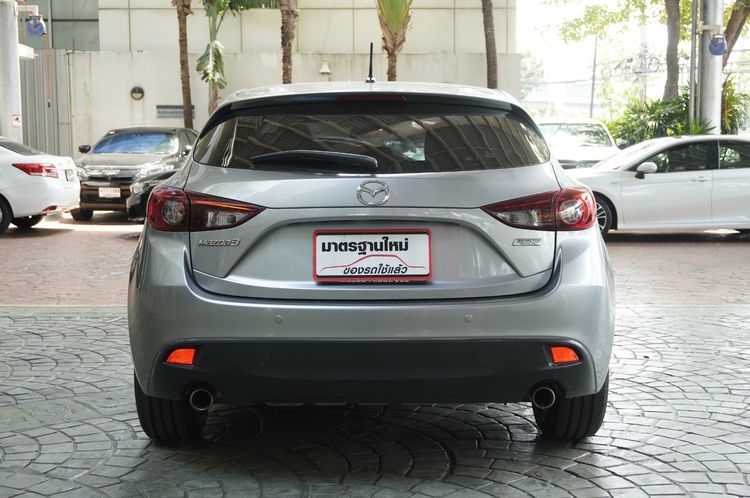 Mazda Mazda3 2015 2.0 C Sports Sedan เบนซิน ไม่ติดแก๊ส เกียร์อัตโนมัติ บรอนซ์เงิน รูปที่ 4