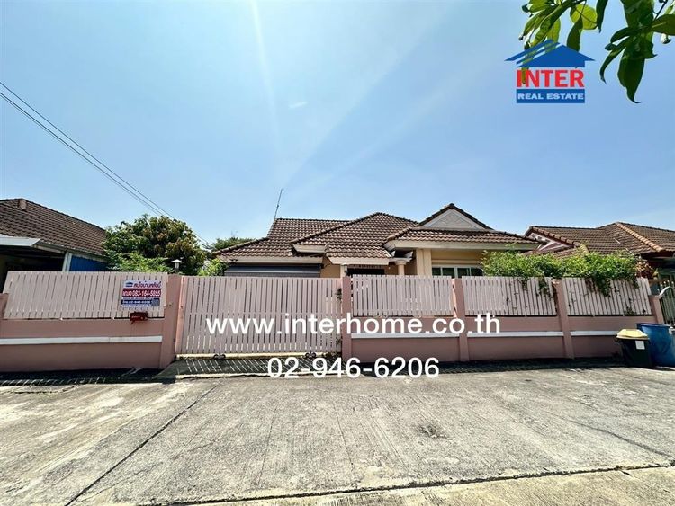 บ้านเดี่ยว 2 ชั้น 60 ตร.ว. หมู่บ้านซื่อตรงรังสิต คลอง3 ใกล้สำนักงานเทศบาลเมืองบึงยี่โถ ถนนรังสิต-นครนายก ธัญบุรี ปทุมธานี