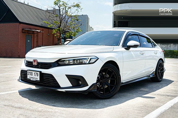 รถ Honda Civic 1.5 EL+ สี ขาว