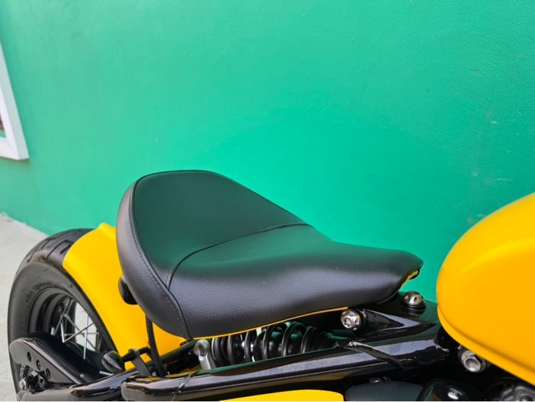 Triumph bobber สีเหลือง ปี17จด18  รูปที่ 5