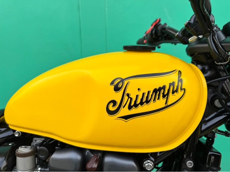 Triumph bobber สีเหลือง ปี17จด18  รูปที่ 4