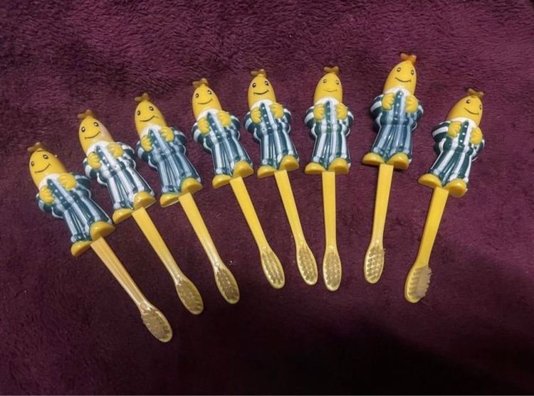 แปรงสีฟันกล้วยหอม