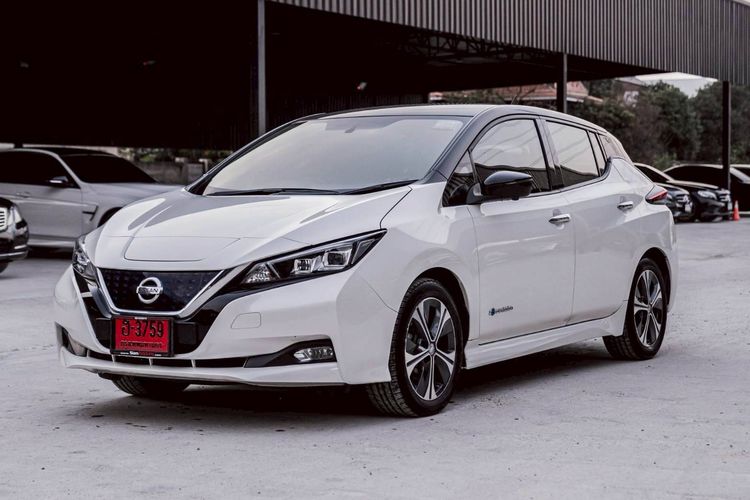 รถ Nissan Leaf รุ่นย่อยอื่นๆ สี ขาว