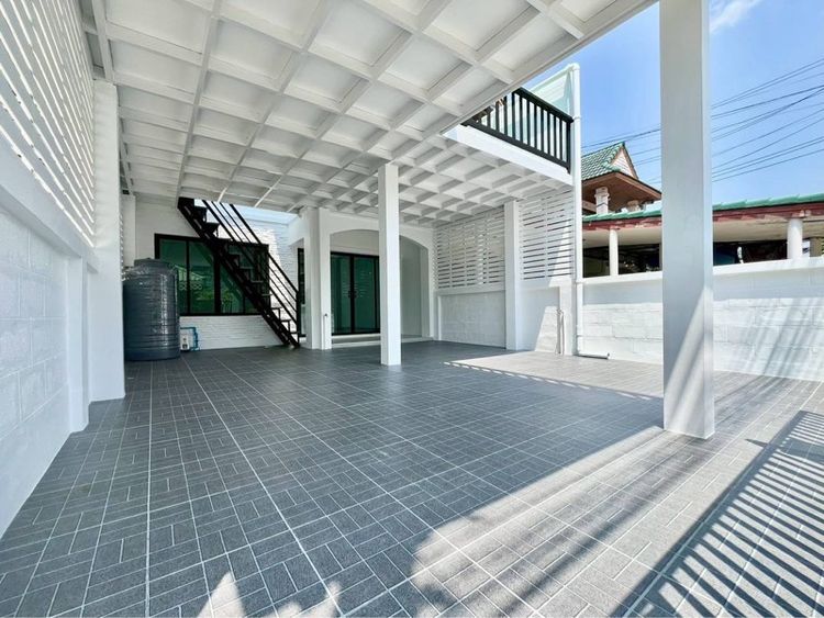 ใช่ ขายบ้านใกล้รถไฟฟ้าสายสีม่วง แยกบางพลู หมู่บ้านหงส์ประยูร3 4นอน 27ตรว รูปที่ 4