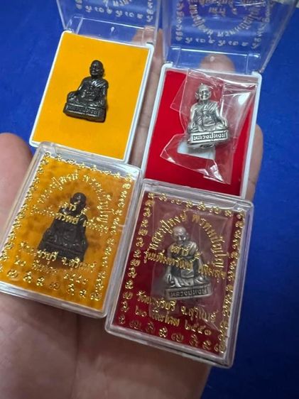 รูปหล่อหลวงปู่หงษ์ เสาร์ ๕ ปี๒๕๕๓ รุ่น เพิ่มทรัพย์ เพิ่มสุข รูปที่ 6