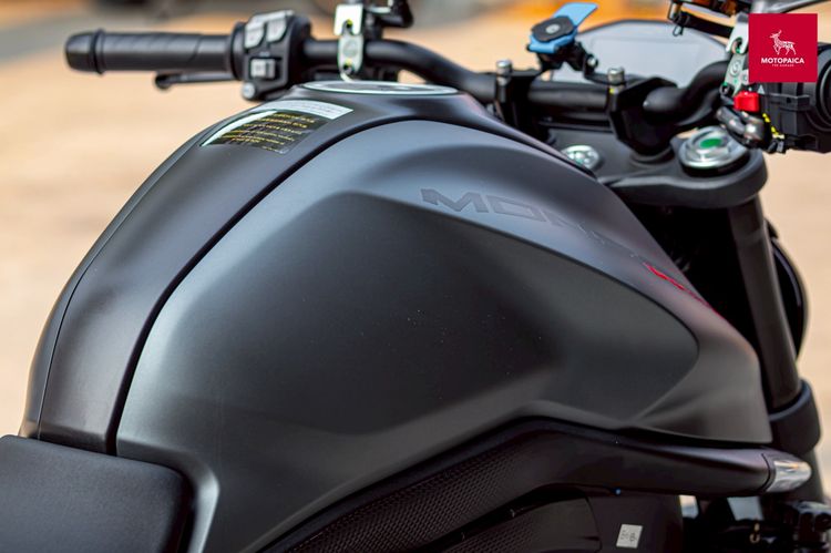 Ducati Monster937 ปี2023 มือเดียว วิ่งมาแค่ 58Km. สภาพป้ายแดง รูปที่ 16