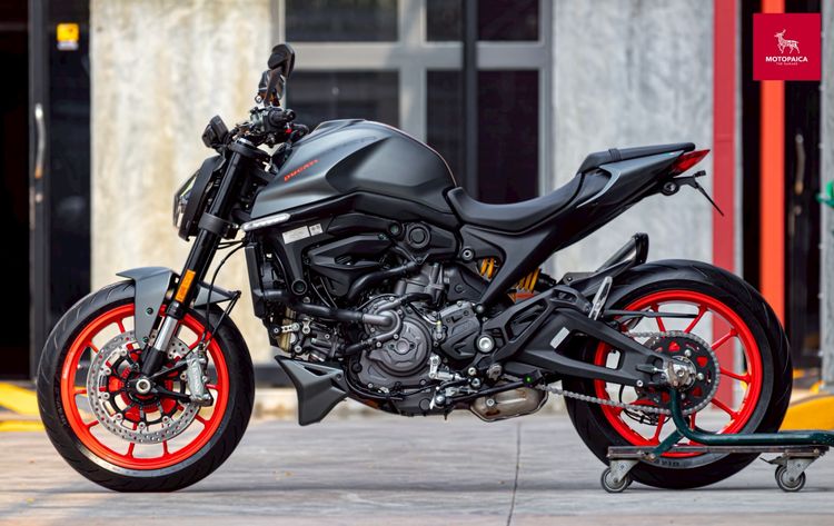 Ducati Monster937 ปี2023 มือเดียว วิ่งมาแค่ 58Km. สภาพป้ายแดง รูปที่ 4