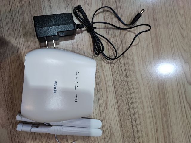 Router Tenda 4G680 N300 Wi-Fi 4G LTE รูปที่ 2