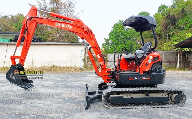 รถขุด แบคโฮ  Kubota U35-3  ขนาด 3.5 ตัน   คอนโทรลน้ำมัน ปั๊มนิ้ว แทรคเหล็ก มีไลน์ไปป์ปิ้ง รูปที่ 2