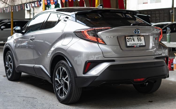 Toyota C-HR 2023 1.8 Hybrid Premium Safety Utility-car ไฮบริด ไม่ติดแก๊ส เกียร์อัตโนมัติ เทา รูปที่ 3