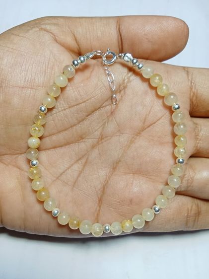 สร้อยข้อมือเงินแท้หินไหมทองคั่นเม็ดเงินตะขอเงินแท้ ยาว 7-8 นิ้ว มือหนึ่งค่ะ