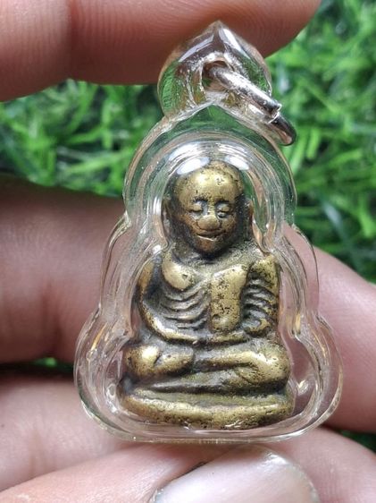 หลวงพ่อเงินเก่าเนื้อสวย