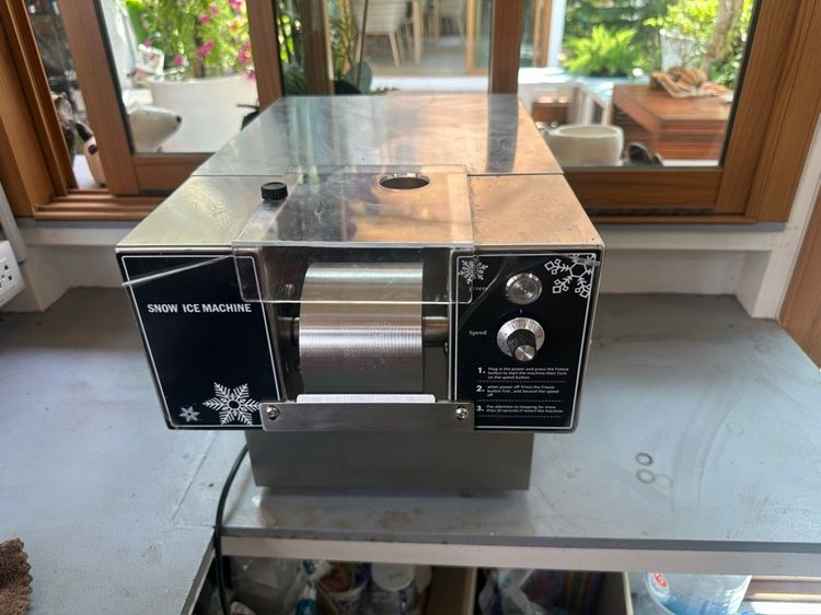 อุปกรณ์ร้านกาแฟ SHANBEN เชิงพานิชย์ เครื่องทำน้ำแข็งเกล็ดหิมะ