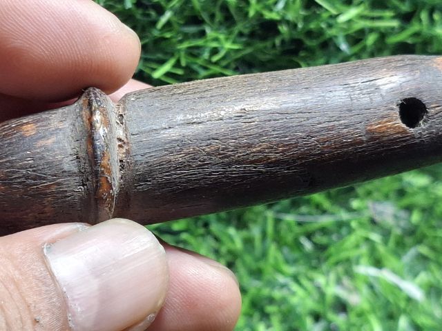 (ปิดแล้วครับ)ปลัดขิกเก่าแกะมีดแกะมือ เนื้อไม้แกะเก่า จารเต็ม รูปที่ 4