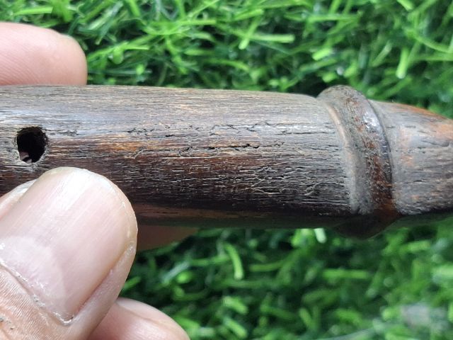 (ปิดแล้วครับ)ปลัดขิกเก่าแกะมีดแกะมือ เนื้อไม้แกะเก่า จารเต็ม รูปที่ 3