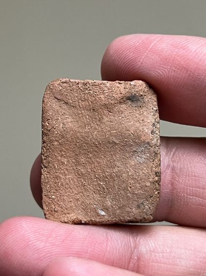 พระเนื้อดินเผาเก่า รูปที่ 4