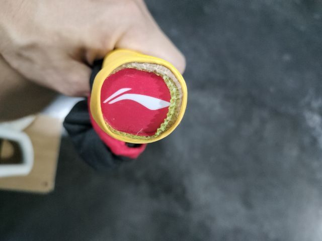 ไม้แบด lining Blade X 900 Max Sun 
4uG6 มือ2 มีรอย 

 รูปที่ 5