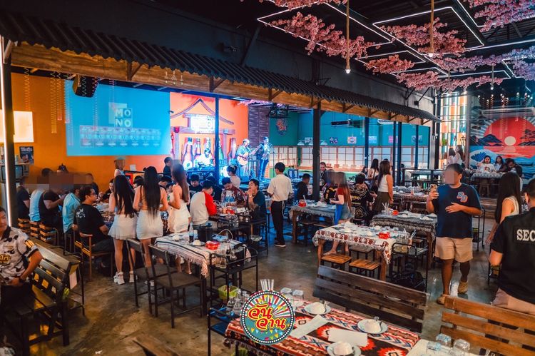 เซ้งร้านสวยๆ  พระราม 5 ถนนนครอินทร์ ติดถนนใหญ่ เหมาะมากสำหรับ ร้านอาหาร +บาร์ ไลฟ์มิวสิค มีลานจอดรถ รูปที่ 2