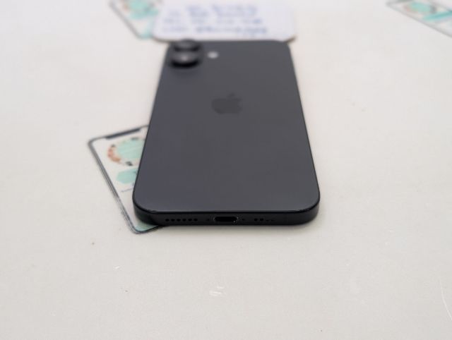 ขาย เทิร์น iPhone 16 Plus 256 ศูนย์ไทย สภาพสวยอุปกรณ์ครบยกกล่อง ขาดสายชาร์จ สุขภาพแบต 90 เพียง 22,590 บาท ครับ  รูปที่ 6