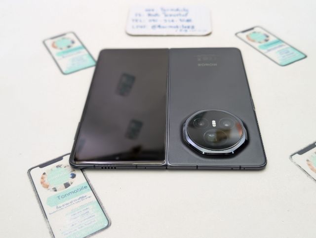ขาย เทิร์น Honor Magic V3 Black ศูนย์ไทย มีตัวเครื่อง และกล่อง ไม่มีอุปกรณ์อื่น เพียง 17,990 บาท เท่านั้น ครับ รูปที่ 12