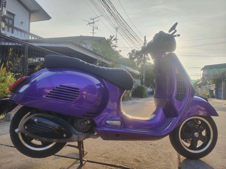 Vespa Gts 300 Super รูปที่ 6