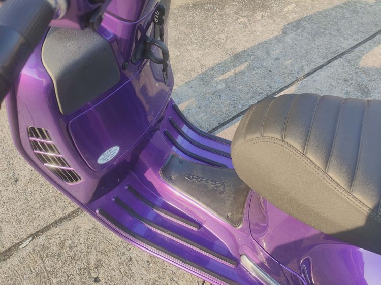 Vespa Gts 300 Super รูปที่ 9