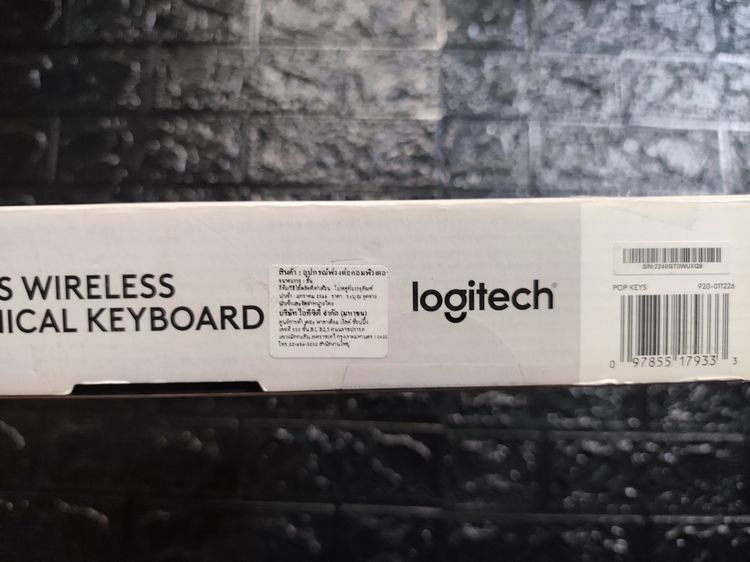 Logitech Pop Keys คีย์บอร์ดไร้สายดีไซน์พิมพ์ดีด สภาพใหม่ รูปที่ 2