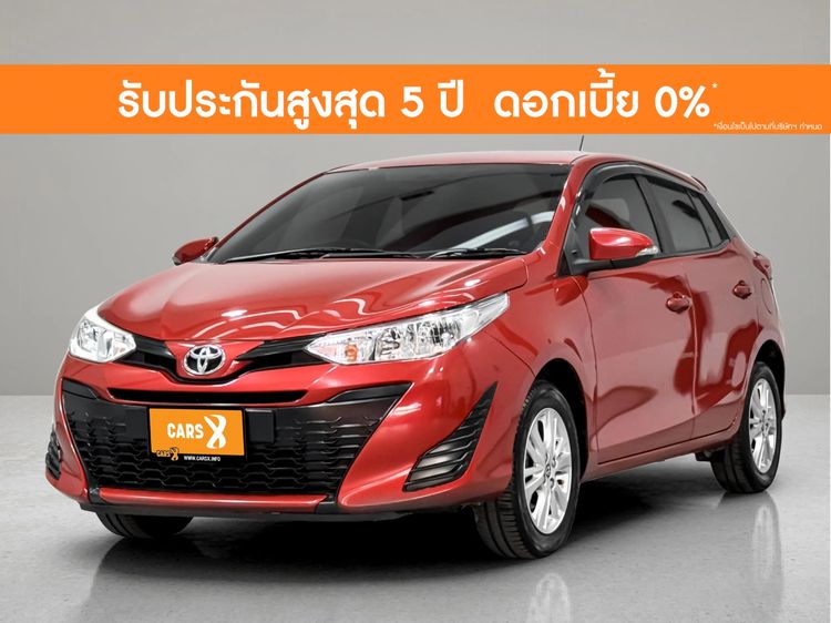 รถ Toyota Yaris 1.2 E สี แดง