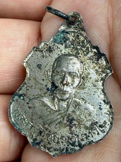 พระเก่าๆ เหมาๆ บ้านๆ พระคนแก่เก่าๆเก็บทิ้งใว้ก่อนจากไป081-3330446 L.tonyabu 