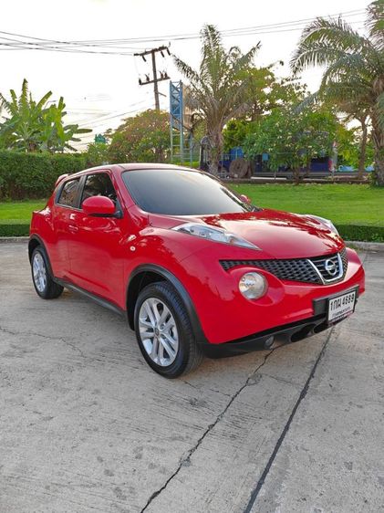 Nissan Juke 2014 1.6 V Sedan เบนซิน ไม่ติดแก๊ส เกียร์อัตโนมัติ แดง รูปที่ 2