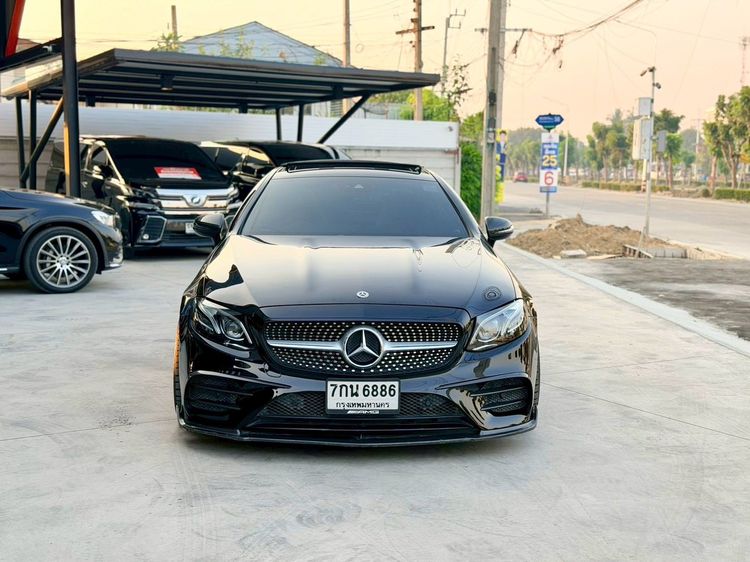 รถ Mercedes-Benz E-Class E200 สี ดำ