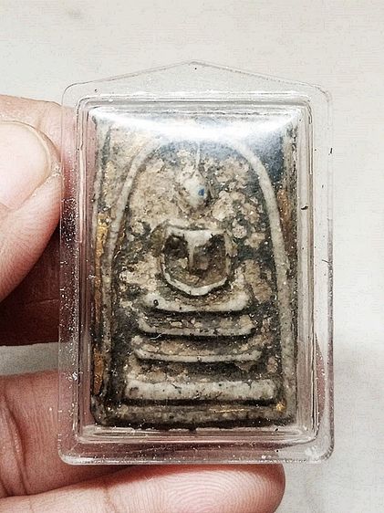 พระสมเด็จเก่าเลี่ยมกรอบเก่า