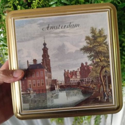 กล่องสังกะสี