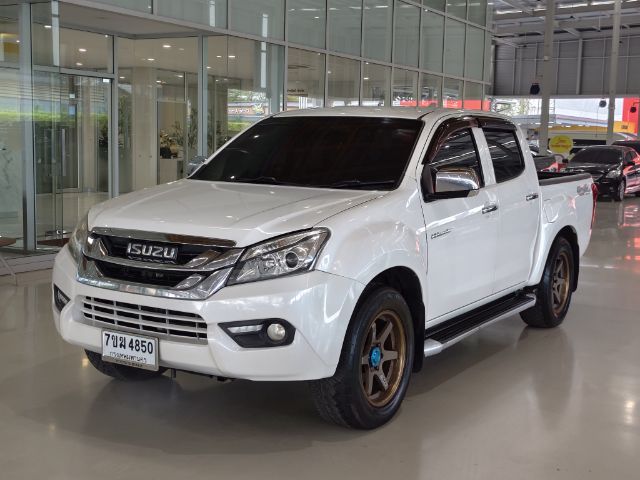 Isuzu D-MAX 2013 3.0 Hi-Lander Pickup ดีเซล เกียร์ธรรมดา ขาว รูปที่ 3